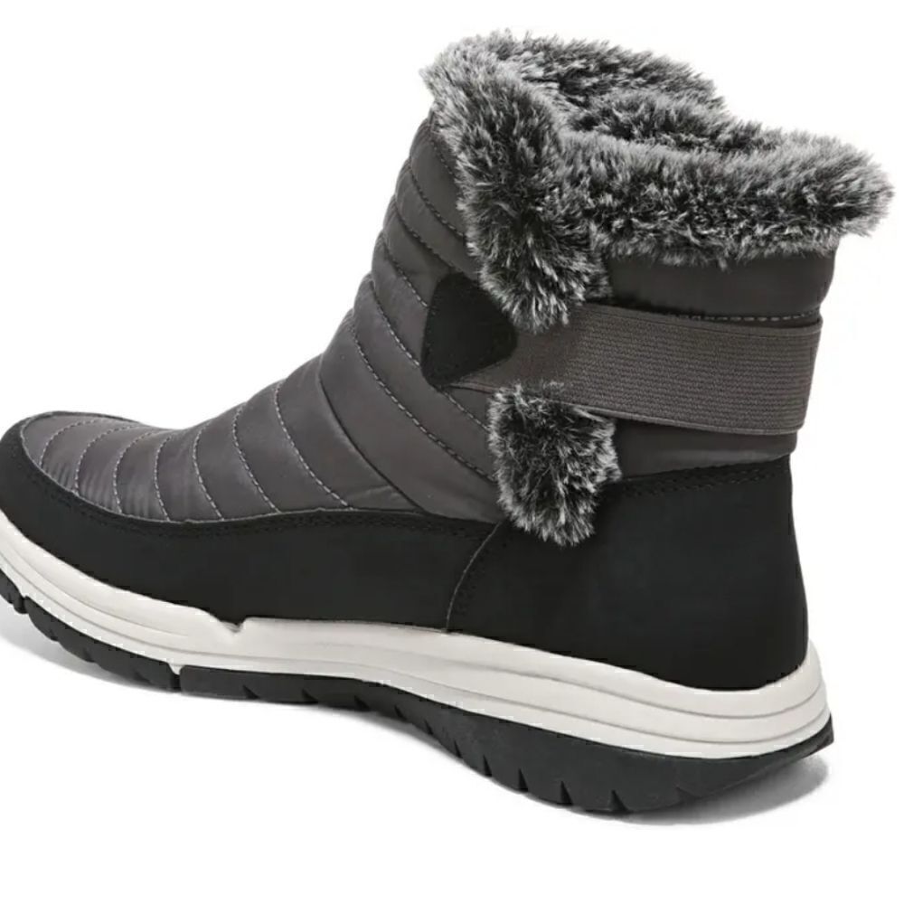 Ryka winter boots, size 10 - Picture 6 of 7